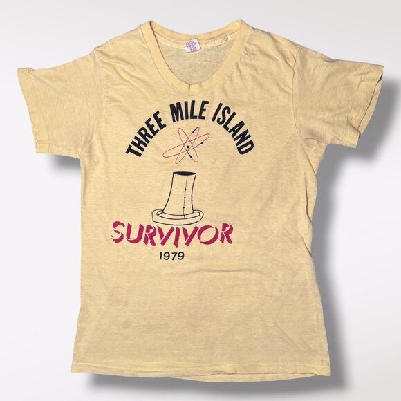 Vintage 1979 Hanes Three Mile Island Survivor T-Shirt Nuclear Protest Graphic XS - Picture 1 of 10